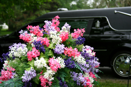 Grabplflege vorher - nachher in Röthenbach Pegnitz - Blumen Werner